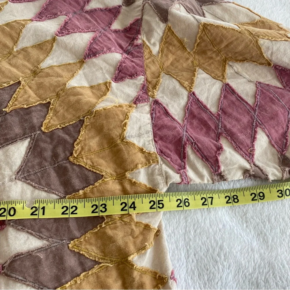 Magnolia Pearl Quilted Matlida Echo Top - Picture 9 of 11
